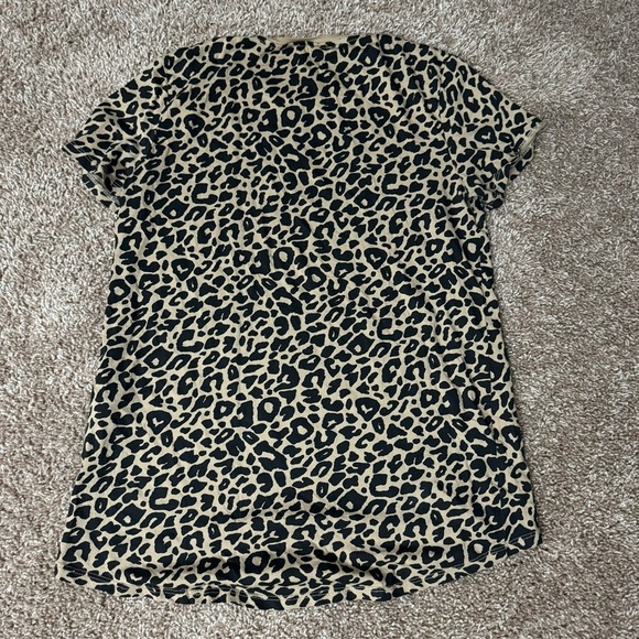 Zara Women’s Leopard Print Lightweight‎ Tee Shirt Size Small - Picture 2 of 5